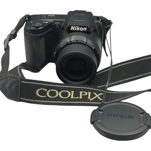 Nikon Digital Camera Coolpix L105 12.1MP 15x Zoom Black W Lens Cap & Strap‎ Mint - Picture 1 of 15